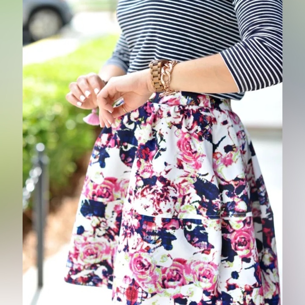 Floral A-line Tiered Full Mini Skirt Textured Grosgrain Fabric Lined w Pockets 4
